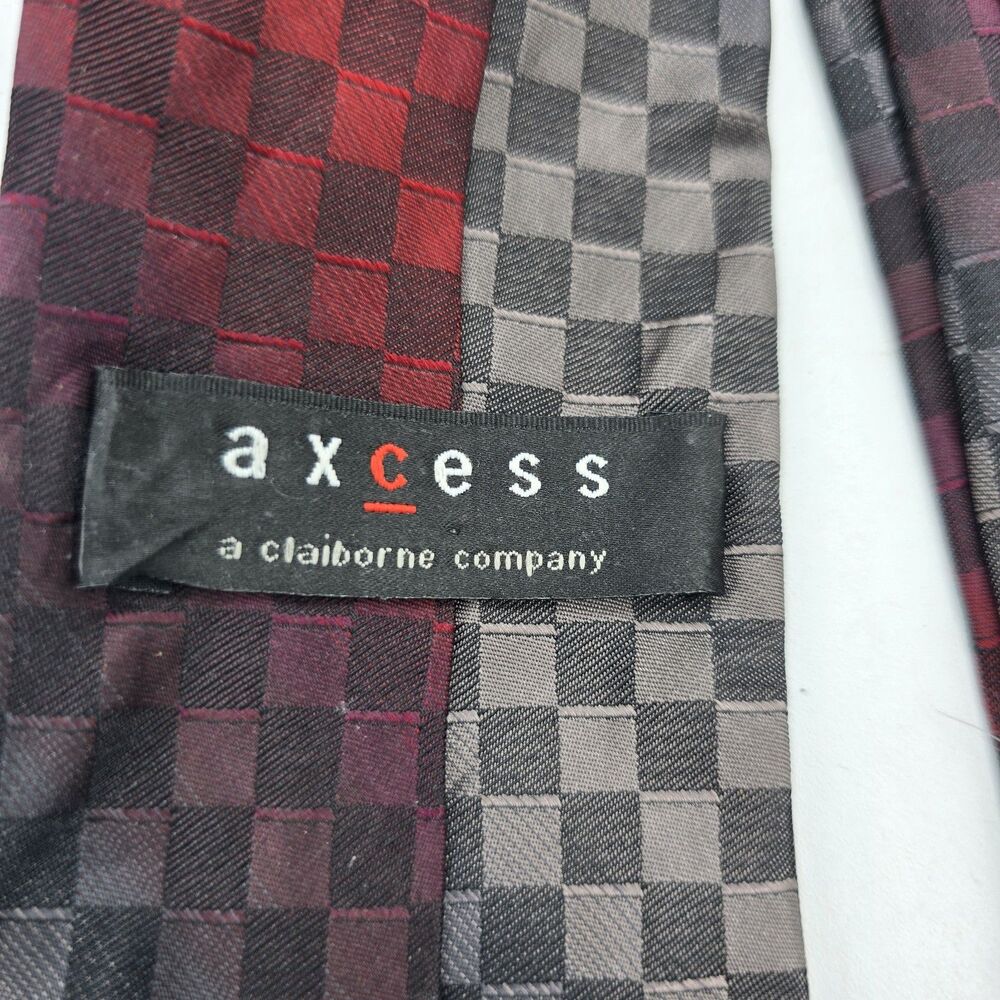 Axcess Red Grey Black geometric Silk tie 5 x 3 Necktie Vintage Menswear Suit - Picture 4 of 6
